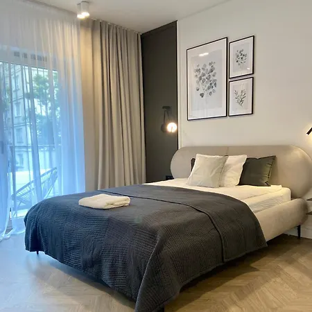 Apartment Kwintesencja Wygody W Centrum By Na Dni Wroclaw